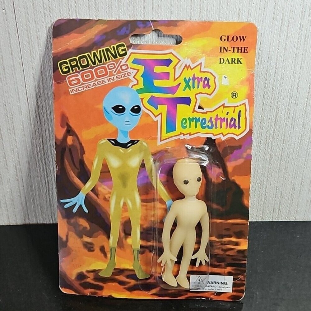 Vintage Alien Action Figure Glow in the Dark UFO Growing Extraterrestrial 1970s